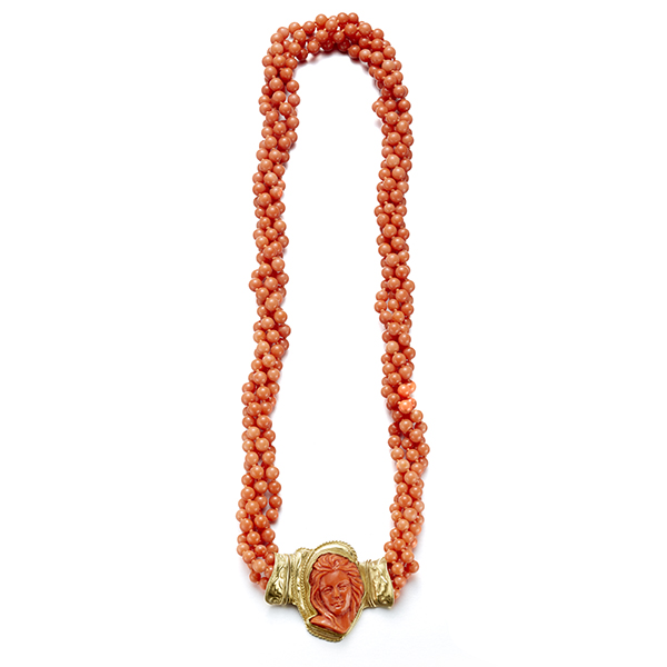 18K Coral Necklace with Cameo Clasp
